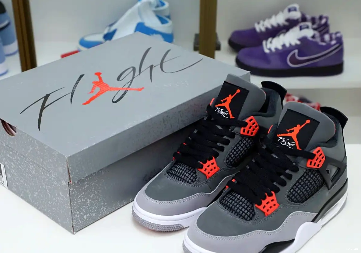 INFRARED AIR JORDAN 4 0528
